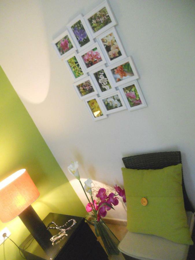 Apartment House *